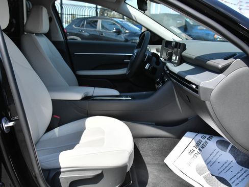 Used 2024 Hyundai Sonata SEL image 45