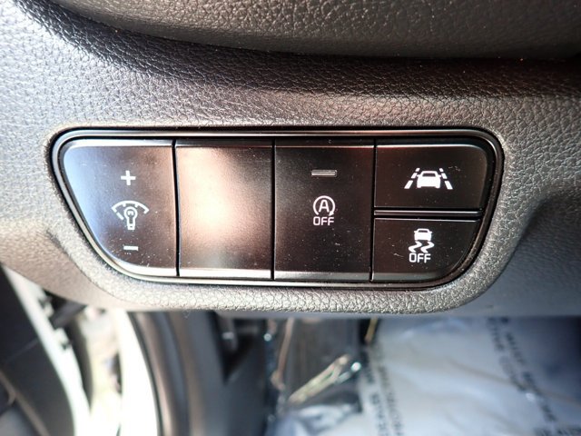 Used 2021 Kia Seltos SX w/ SX Sunroof Package AWD/4WD image 15