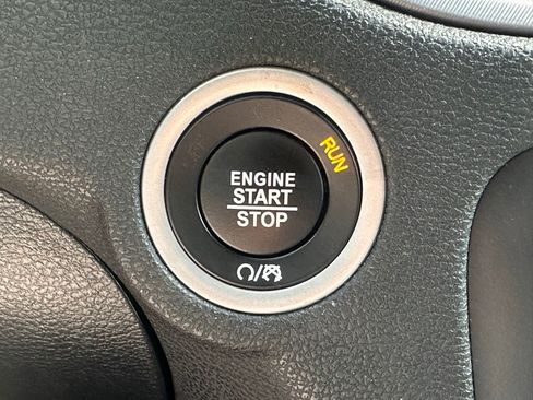 Used 2023 Dodge Charger Scat Pack image 28