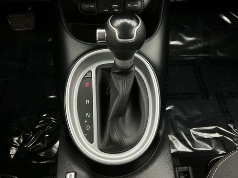 Used 2019 Kia Soul FWD image 36