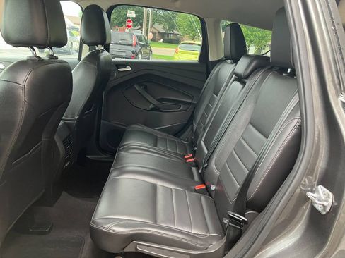 Used 2016 Ford Escape SE w/ SE Leather Comfort Package AWD/4WD image 12