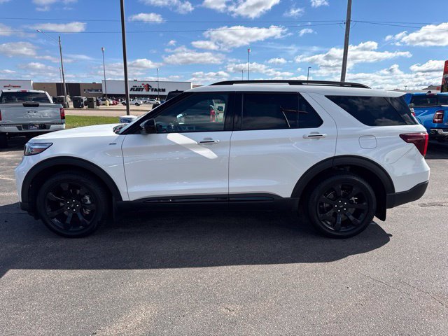 Certified 2023 Ford Explorer ST-Line w/ Class IV Trailer Tow Package AWD/4WD image 4