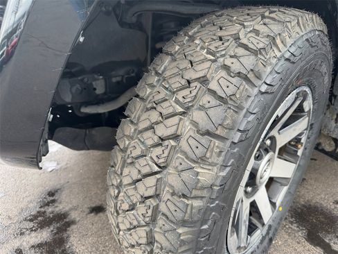 Used 2019 Toyota 4Runner TRD Off-Road Premium image 25