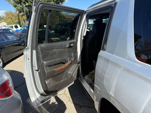 Used 2016 Chevrolet Suburban LTZ image 23