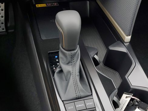 New 2026 Toyota Camry SE image 28