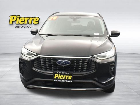 Used 2024 Ford Escape Platinum image 6