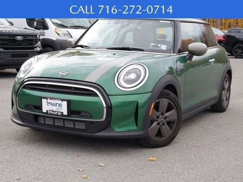 Used 2023 MINI Cooper 2-Door Hardtop image 10