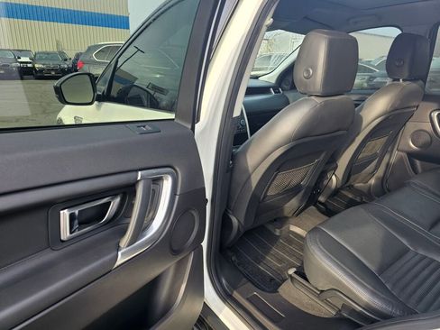Used 2016 Land Rover Discovery Sport HSE Luxury image 15