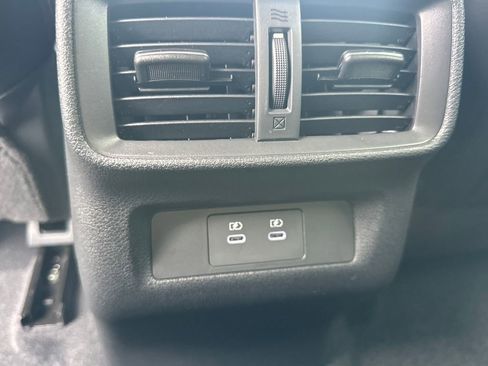 New 2026 Nissan Murano SV AWD/4WD image 15