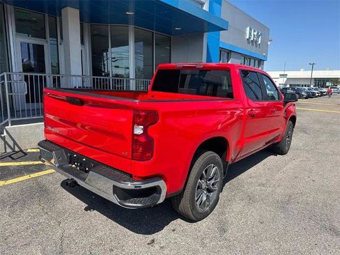 New 2025 Chevrolet Silverado 1500 LT w/ Convenience Package II image 7