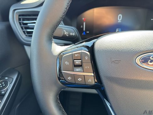 New 2026 Ford Escape Active w/ Tech Pack #1 image 7