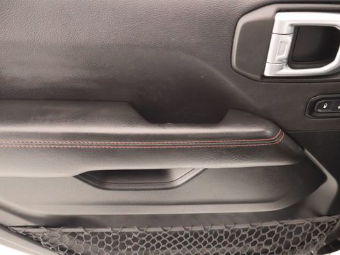 Used 2021 Jeep Gladiator Rubicon image 15