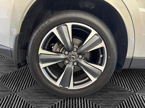 Used 2022 Lexus UX 250h w/ Premium Package AWD/4WD image 34