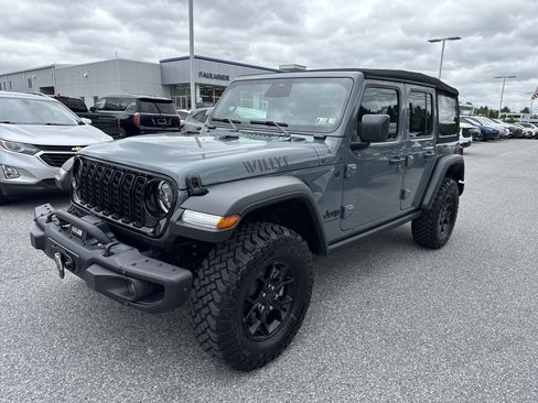 Used 2025 Jeep Wrangler Unlimited Sport AWD/4WD image 20