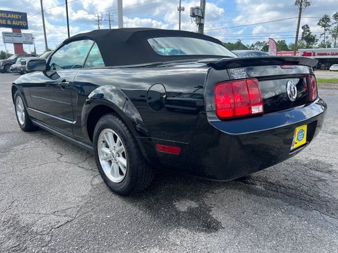 Used 2007 Ford Mustang Premium RWD image 6