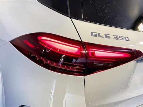 New 2026 Mercedes-Benz GLE 350 4MATIC image 5