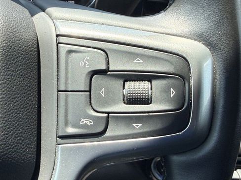 Used 2025 Chevrolet Silverado 1500 LT AWD/4WD image 27