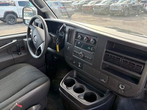 Used 2024 GMC Savana 2500 w/ Driver Convenience Package image 24