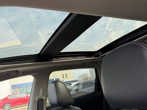 Used 2020 Nissan Murano Platinum w/ Cargo Package image 13