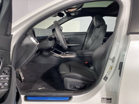 New 2026 BMW 330i xDrive Sedan w/ M Sport Package image 7