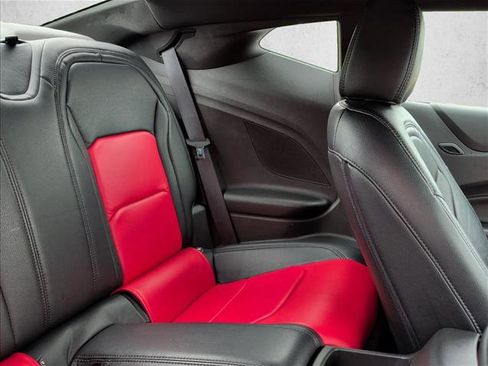 Used 2020 Chevrolet Camaro LT RWD image 19