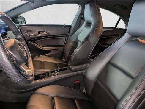 Certified 2019 Mercedes-Benz CLA 250 image 17