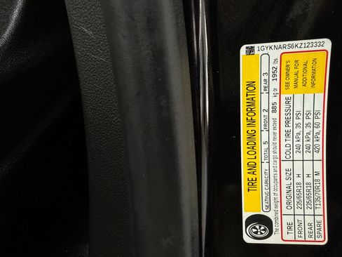 Used 2019 Cadillac XT5 FWD image 51