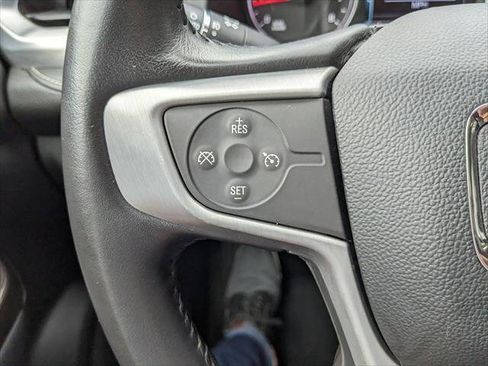 Used 2019 GMC Acadia SLT image 22