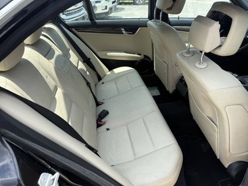 Used 2008 Mercedes-Benz C 350 Sport image 20