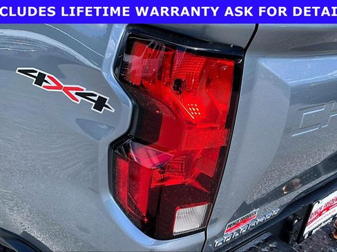 Used 2023 Chevrolet Colorado LT w/ LT Convenience Package AWD/4WD image 24