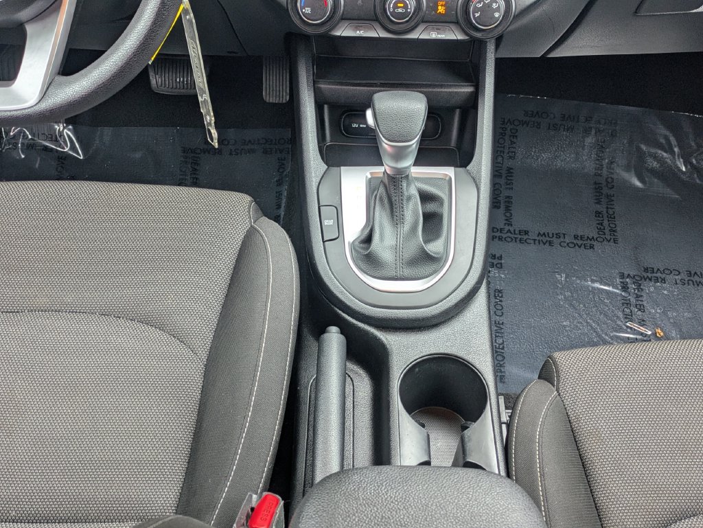 Used 2024 Kia Forte LXS FWD image 17
