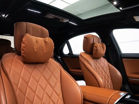 Used 2022 Mercedes-Benz S 580 4MATIC Sedan image 16