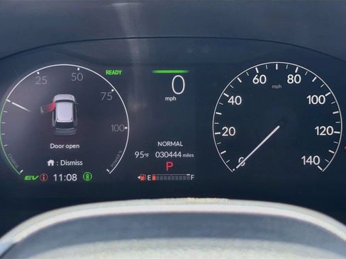 Used 2024 Honda CR-V Sport image 11