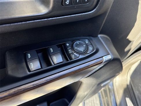 Used 2021 Chevrolet Silverado 2500 High Country w/ Z71 Off-Road Package image 34