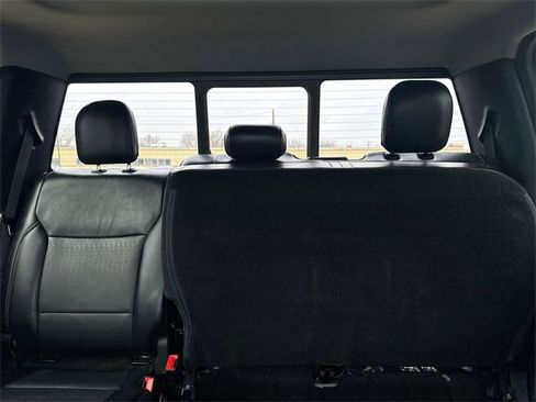 Certified 2021 Ford F150 Lariat w/ Equipment Group 502A High image 30