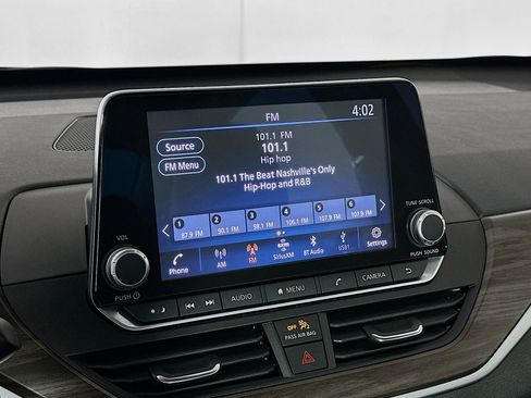 Used 2023 Nissan Altima 2.5 SV image 19