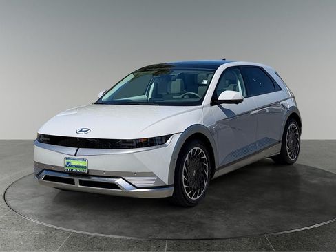 Used 2024 Hyundai Ioniq 5 Limited AWD/4WD image 3