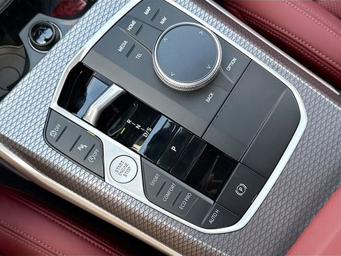 New 2026 BMW 330i Sedan w/ Premium Package RWD image 29