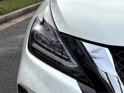 Used 2023 Nissan Murano SL w/ Cargo Package image 22