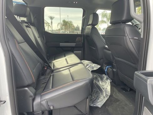 New 2026 Ford F250 Lariat w/ FX4 Off-Road Package image 25