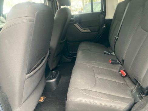 Used 2016 Jeep Wrangler Unlimited Sport w/ Quick Order Package 24S image 29