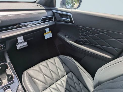 New 2026 Mitsubishi Outlander SEL Black Edition FWD image 19