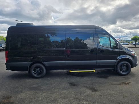New 2026 Mercedes-Benz Sprinter 2500 image 7