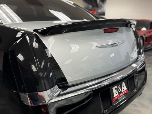 Used 2014 Chrysler 300 RWD image 24