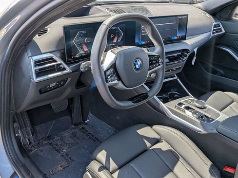 Used 2025 BMW 330i xDrive Sedan AWD/4WD image 8