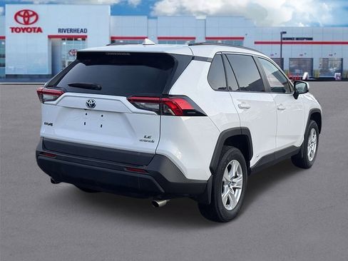 Certified 2020 Toyota RAV4 LE image 6