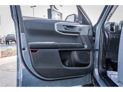 New 2026 Ford Bronco Sport Outer Banks AWD/4WD image 6