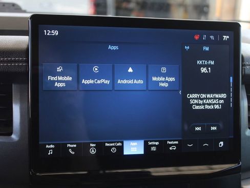 Used 2023 Ford Expedition XLT RWD image 29