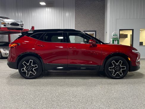Certified 2023 Chevrolet Blazer RS w/ Driver Confidence II Package image 6