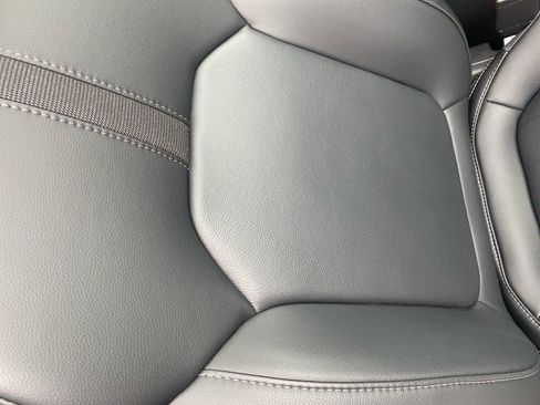 Certified 2025 Honda Pilot EX-L image 32